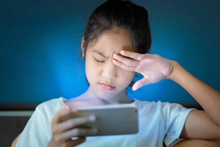 Ophthalmology 360 | Smartphone use by children leads to increased dry ...